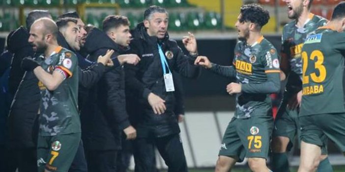 Kupada son yarı finalist Alanyaspor