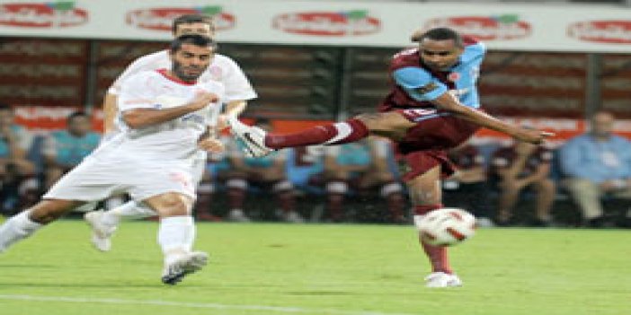 Trabzonspor'da Jaja beğeni topladı