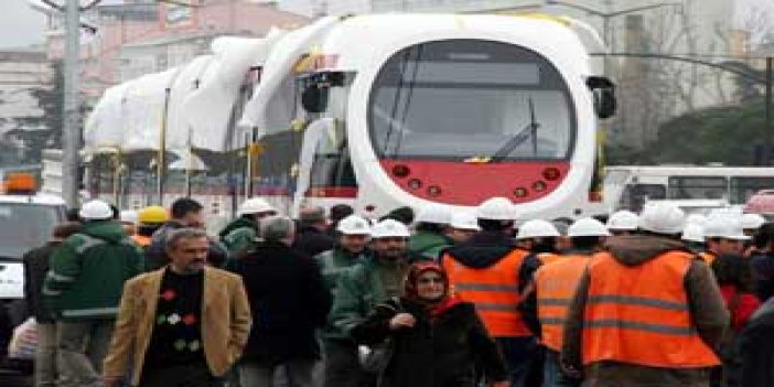 Samsun'da ilk tren raylara indi