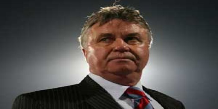 Hiddink yarın İstanbul'a geliyor