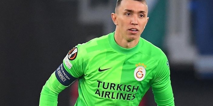 Muslera’dan Taha yorumu! “Sahanın en iyisi…”