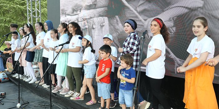 Trabzon'da "3. Hayrat Çocuk Şenliği" düzenlendi