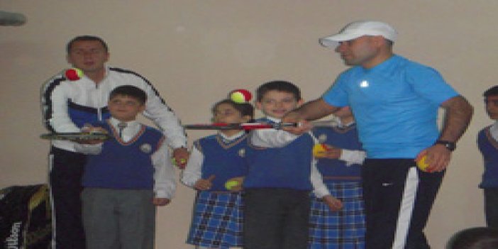 Trabzon'da oyunum tenis projesi