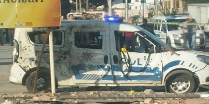 Polis aracına bombalı saldırı!