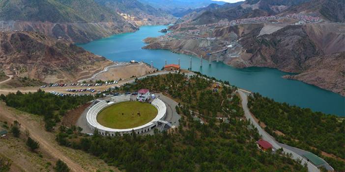 Artvin'de 'Yusufeli Orman Parkı' ve 'Boğa Güreşi Meydanı' açıldı