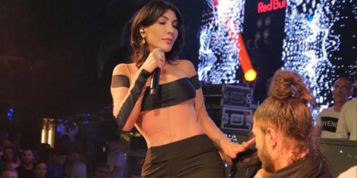 Hande Yener'in Balıkesir konseri neden iptal edildi!