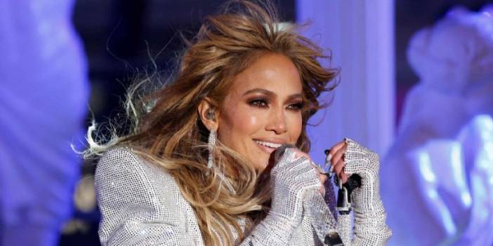 Jennifer Lopez spor salonunun kapısında beklemek zorunda kaldı!