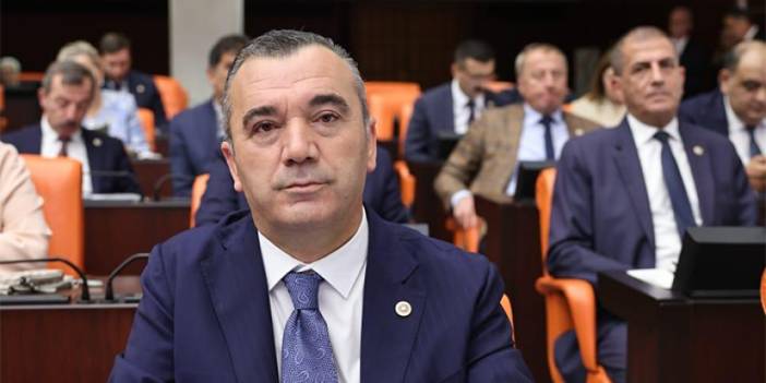 İYİ Parti Trabzon Milletvekili Yavuz Aydın'dan Atatürk Anıtı'na saldıran failin serbest bırakılmasına tepki