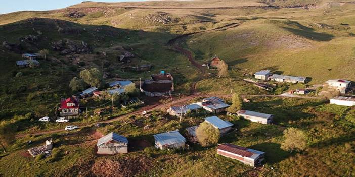 Türkiye sıcaktan kavruluyor onlar soba yakıyor