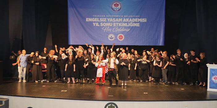 Trabzon’ da engelsiz yaşam akademisi yılsonu etkinliği düzenledi