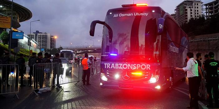 Trabzonspor, Galatasaray maçı için stada ulaştı