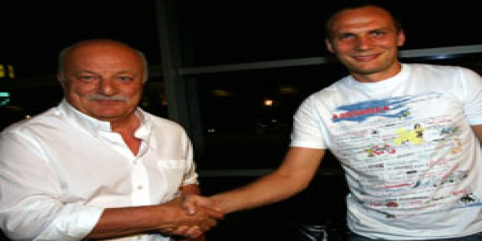 Glowacki İstanbul'a geldi