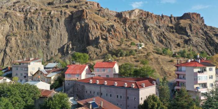 Şebinkarahisar'da restore edilen Taşhan ve arastalar turizme değer katacak