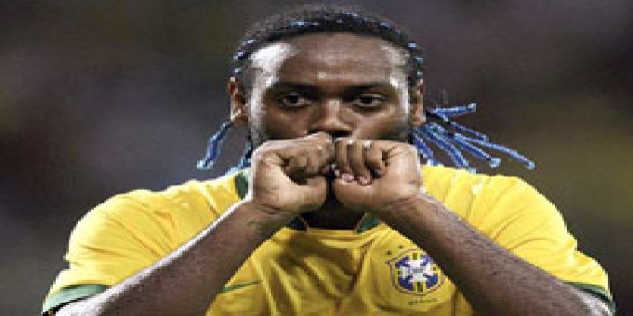 TS'de Vagner Love iddiası