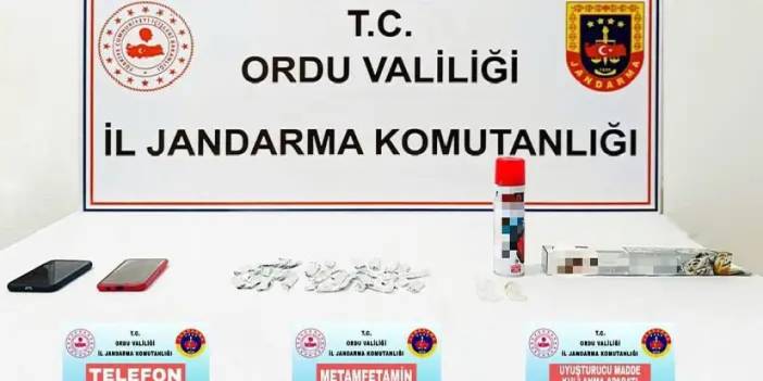 Ordu'da jandarmadan operasyon! 3 şüpheliden 1'i tutuklandı