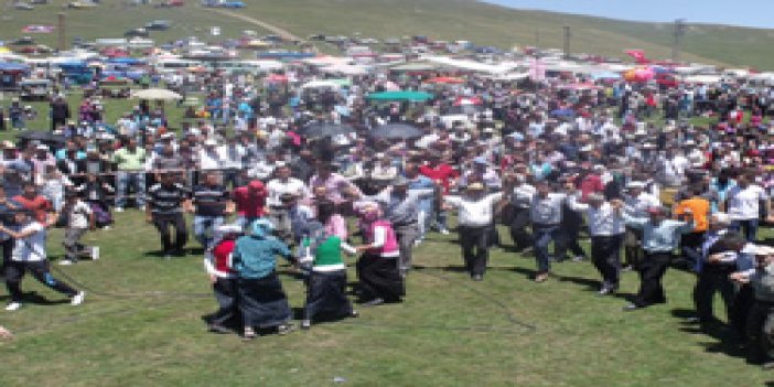 Kümbet Yaylası şenlikleri başladı