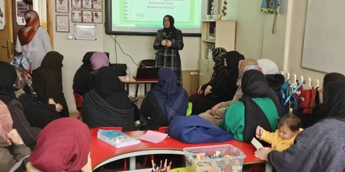 Bayburt'ta anne adaylarına "Aile Ahlakı" semineri