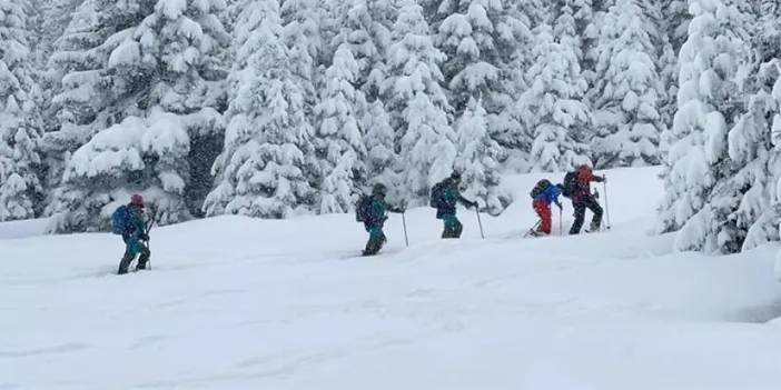 Kaçkar Dağları'nda 'heliski' heyecanı sürüyor