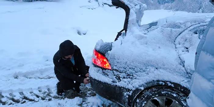 Artvin'in Şavşat ilçesi kara teslim oldu!