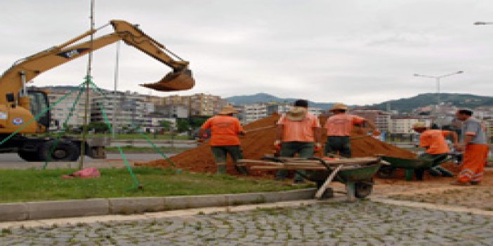 Yürüyüş yolunda yeşillendirme