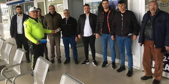 Samsun'da 120 bin yolcuya emniyet kemeri bilgilendirmesi