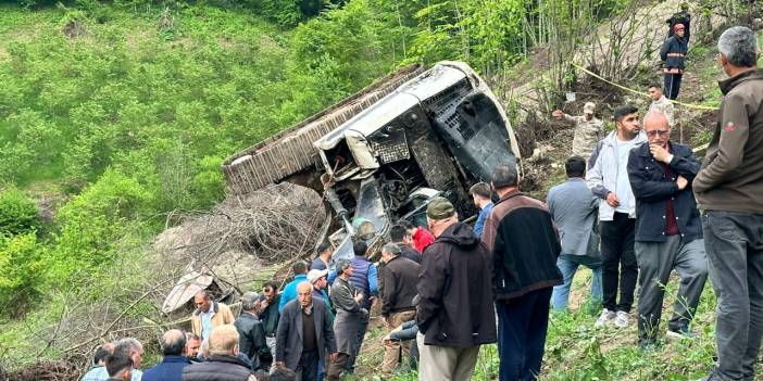 Ordu'da iş makinesinin devrildi! 1 ölü