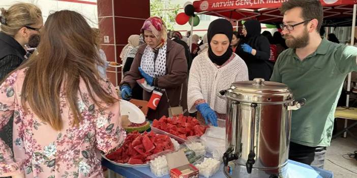 Artvin'de Filistin'e destek için kermes düzenlendi