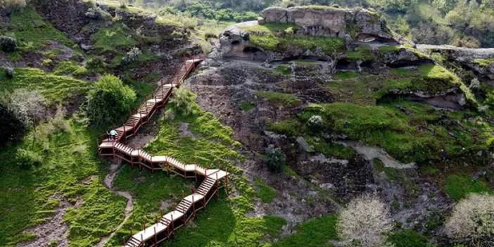 Samsun'da Tekkeköy Mağaraları  ziyaretçi akınına uğradı