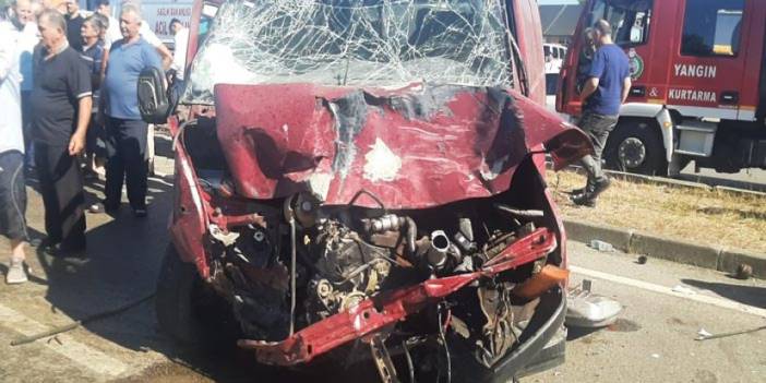 Samsun'da zincirleme trafik kazası! 1 ölü 2 ağır yaralı