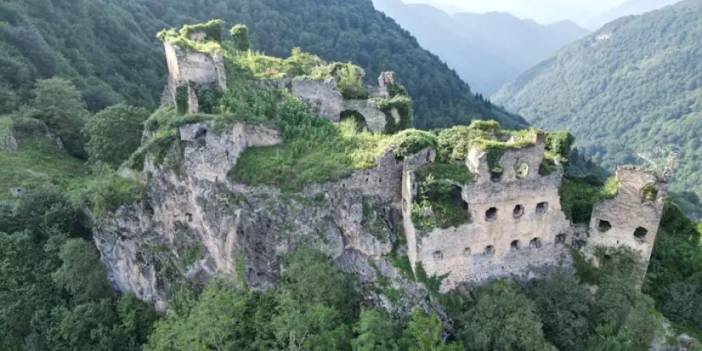 Trabzon'da bu manastır asırlara meydan okuyor!