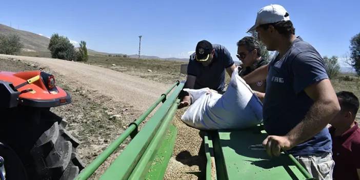 Bayburt'ta suni mera oluşturuldu