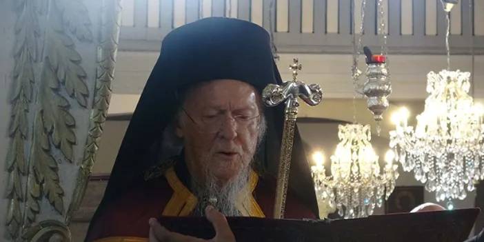 Trabzon'a gelemeyen Bartholomeos Gökçeada'da ayin yönetti