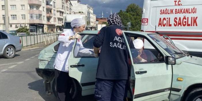 Ordu'da iki otomobil çarpıştı! 1 yaralı