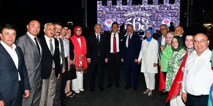 Vali Yıldırım Trabzon'un fethi'nin yıl dönümü yürüyüşünde