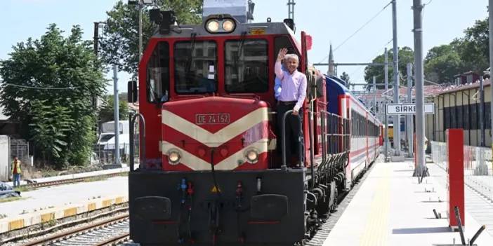 Bakan Uraloğlu açıkladı! Demir yolu ile ihracatta artış