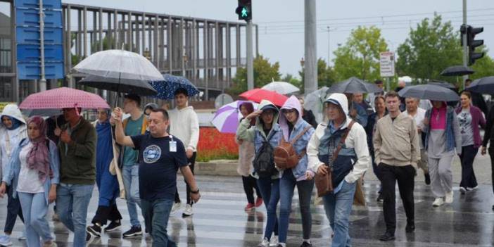 Samsun'da beklenen yağmur geldi! Halk serinledi