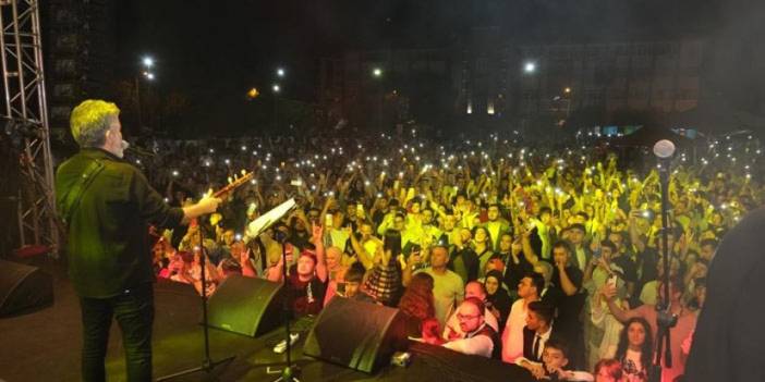 Samsun'da Ülkü Ocakları'ndan Ali Kınık konseri