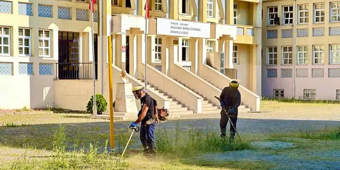 Trabzon'da Akçaabat Belediyesi okulları yeni sezona hazırlıyor