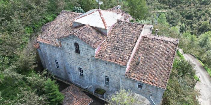 Trabzon'da bir asırdır hizmet veren cami! Ziyaretçisi eksik olmuyor