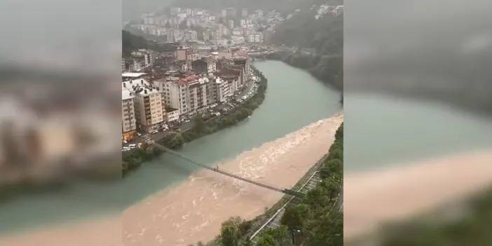 Artvin'de Çoruh nehrine karışan sular böyle görüntülendi!