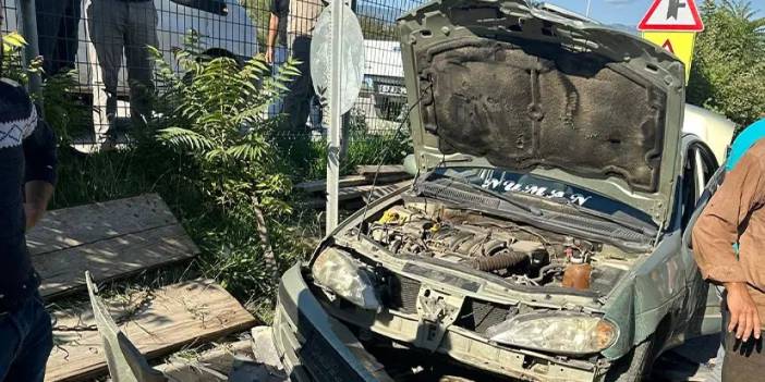 Sinop'ta otomobil devrildi! 5'i çocuk 8 yaralı