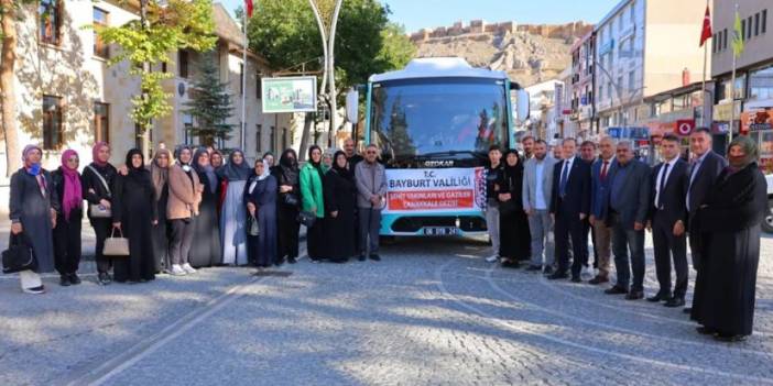 Bayburt Valiliği, şehit aileleri ve gazileri Çanakkale'ye uğurladı