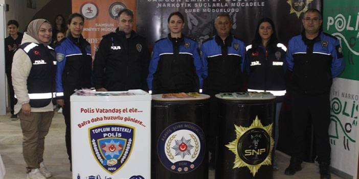 Samsun'da "En İyi Narkotik Polisi Anne" projesi kapsamında ailelere bilgilendirme