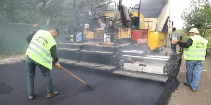 Samsun’da yol çalışmaları sürüyor