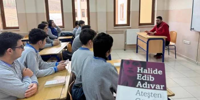 Bayburt’ta öğrencilere kitap okuma alışkanlığı kazandırılıyor