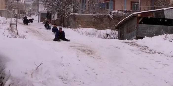 Giresun’da çocuklar kar tatilinin tadını çıkardı