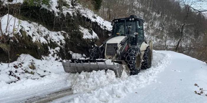 Trabzon’da kar ulaşımı engelledi! İşte kapanan yollar