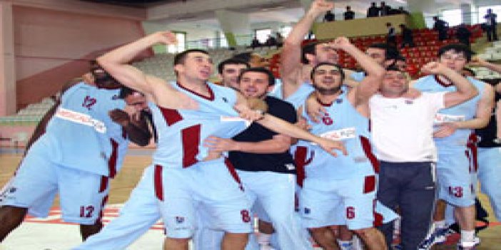 TS Basketbol'dan Kızılcık'a ziyaret