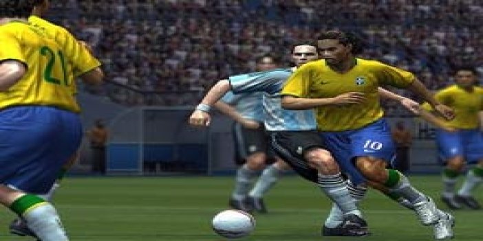 PES 2011 Türkçe olacak!