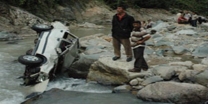 Giresun'da kaza: 2 ölü 6 yaralı